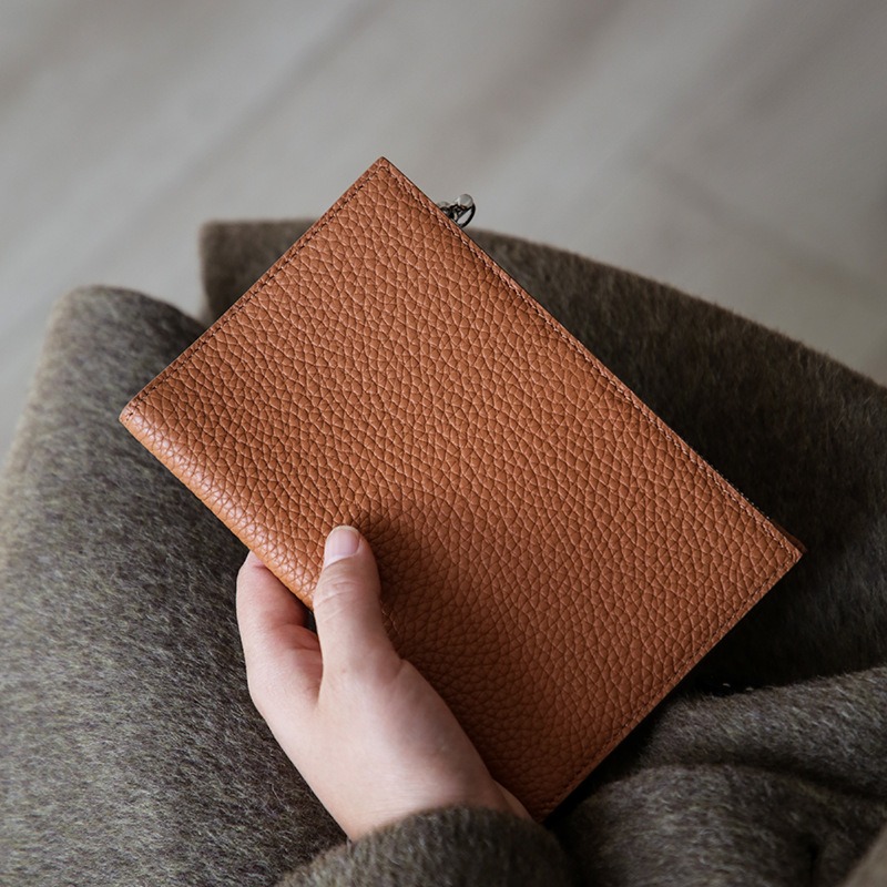 Leather Passport Holder Covers - огляд і ціна Travel Accessories Wallet