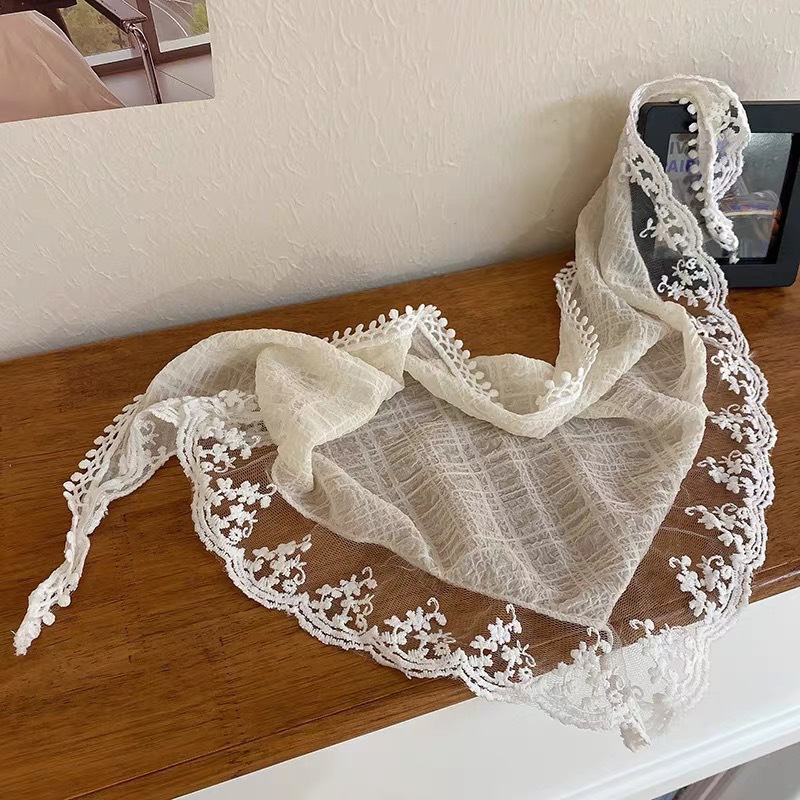 Fashion Lace Triangle Headscar - огляд і ціна Travel Accessories Aesthetic