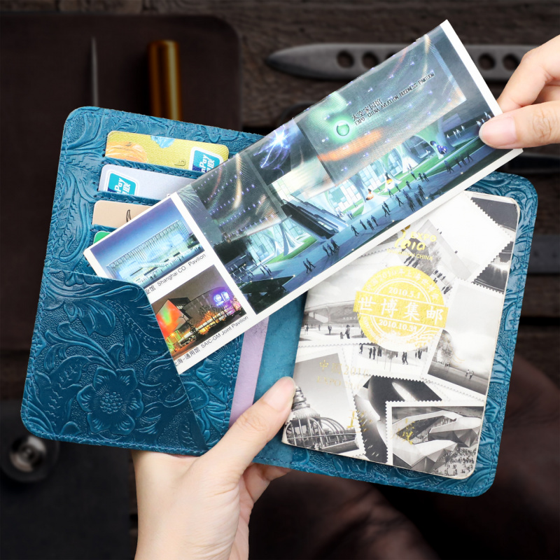 Genuine Leather Passport Holde - огляд і ціна Travel Accessories Wallet