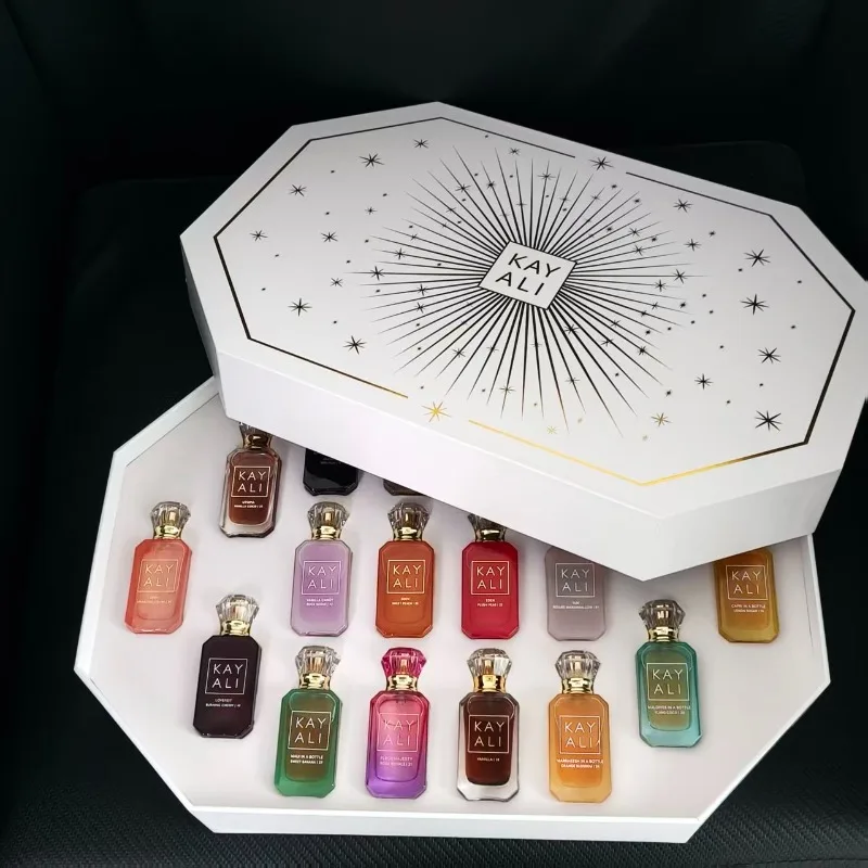 18 Piece Mini Perfume Spray Se - огляд і ціна Travel Accessories Ideas